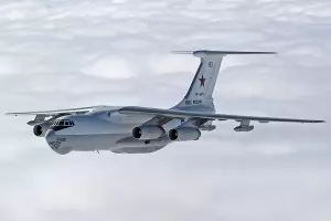 Британски и германски изтребители са прехванали руски Ил-78 край Естония 