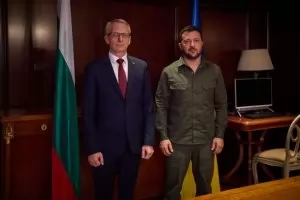 Денков и Зеленски обсъдиха агресията на Русия в Черно море