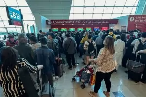 Хаосът на летището в Дубай продължава