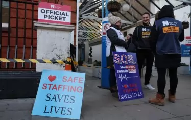 Лекарска стачка в Англия застрашава сигурността на пациентите 