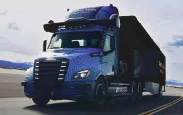 Безпилотните камиони на Daimler ще се появят по обществените пътища през 2027 година 